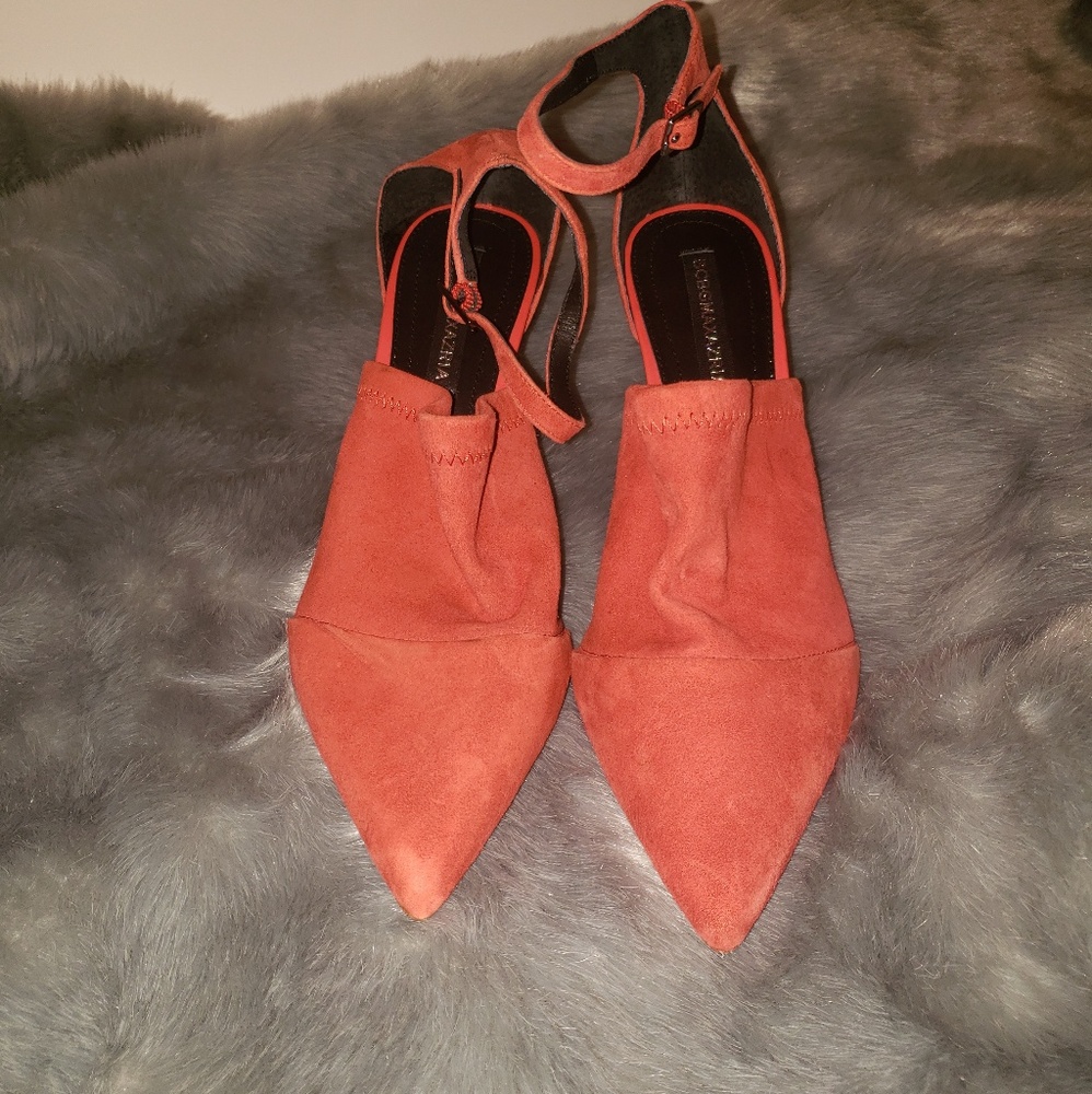 Orange Red BCBG Microsuede pump W/O Box